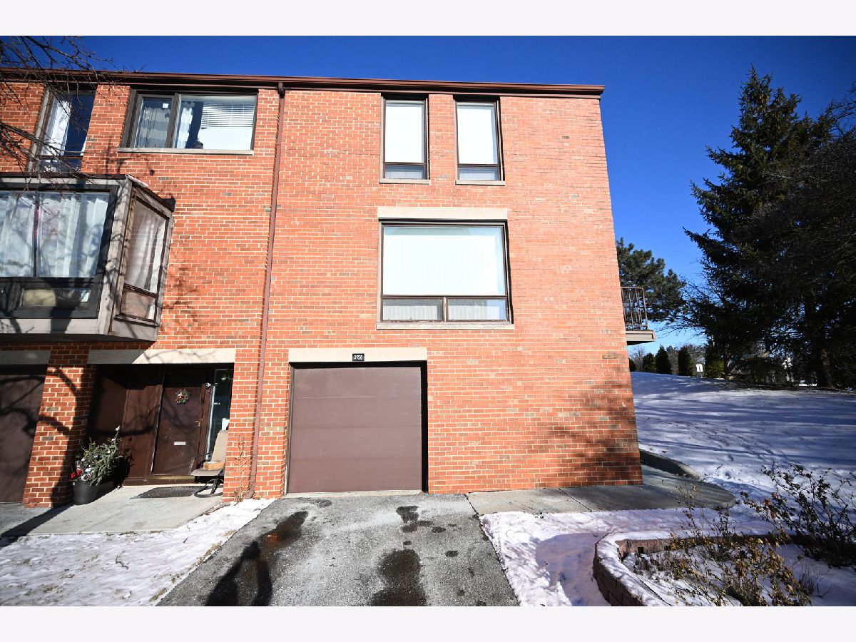 Condos & Townhomes Sold Triumvera Glenview Illinois, 3958 Venice
