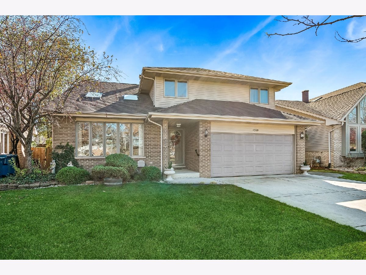 Condos & Townhomes & Homes Sold Chapel Hill Alsip Illinois, 5309 Dixie
