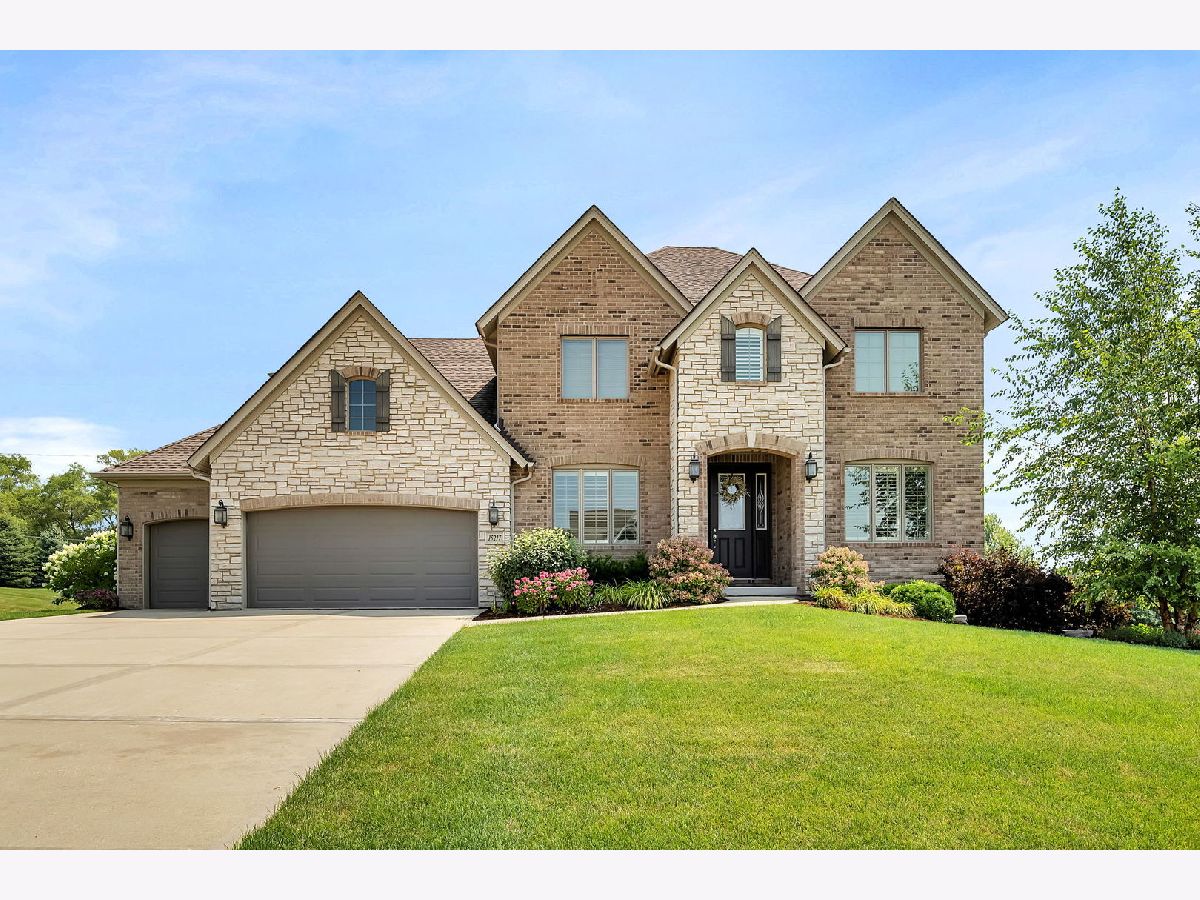 Homes Sold Cedar Brooke Homer Glen Illinois, 15217 Ginger
