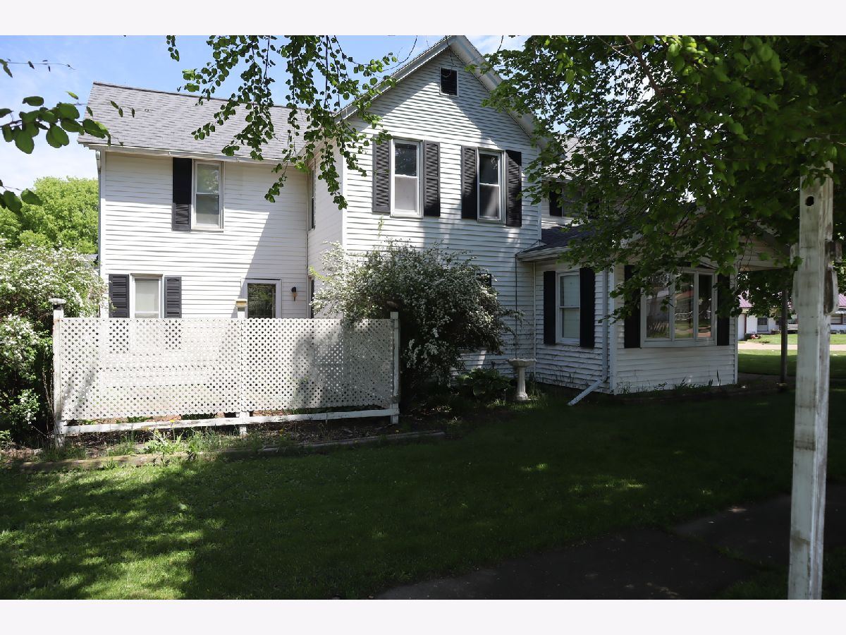  Sold Manlius Illinois, 108 Elm