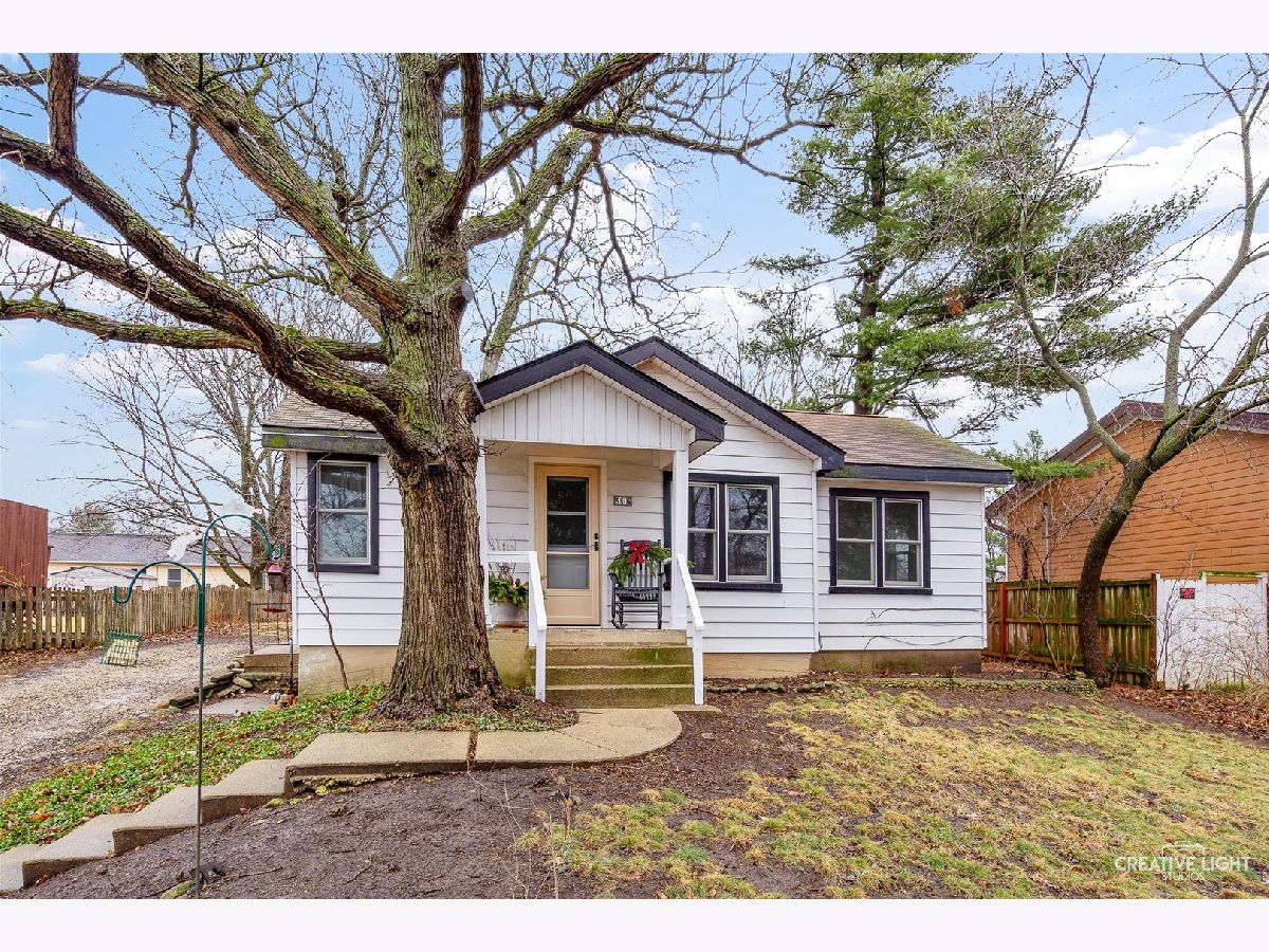Homes Sold Silver Lake Cary Illinois, 6116 Hilly