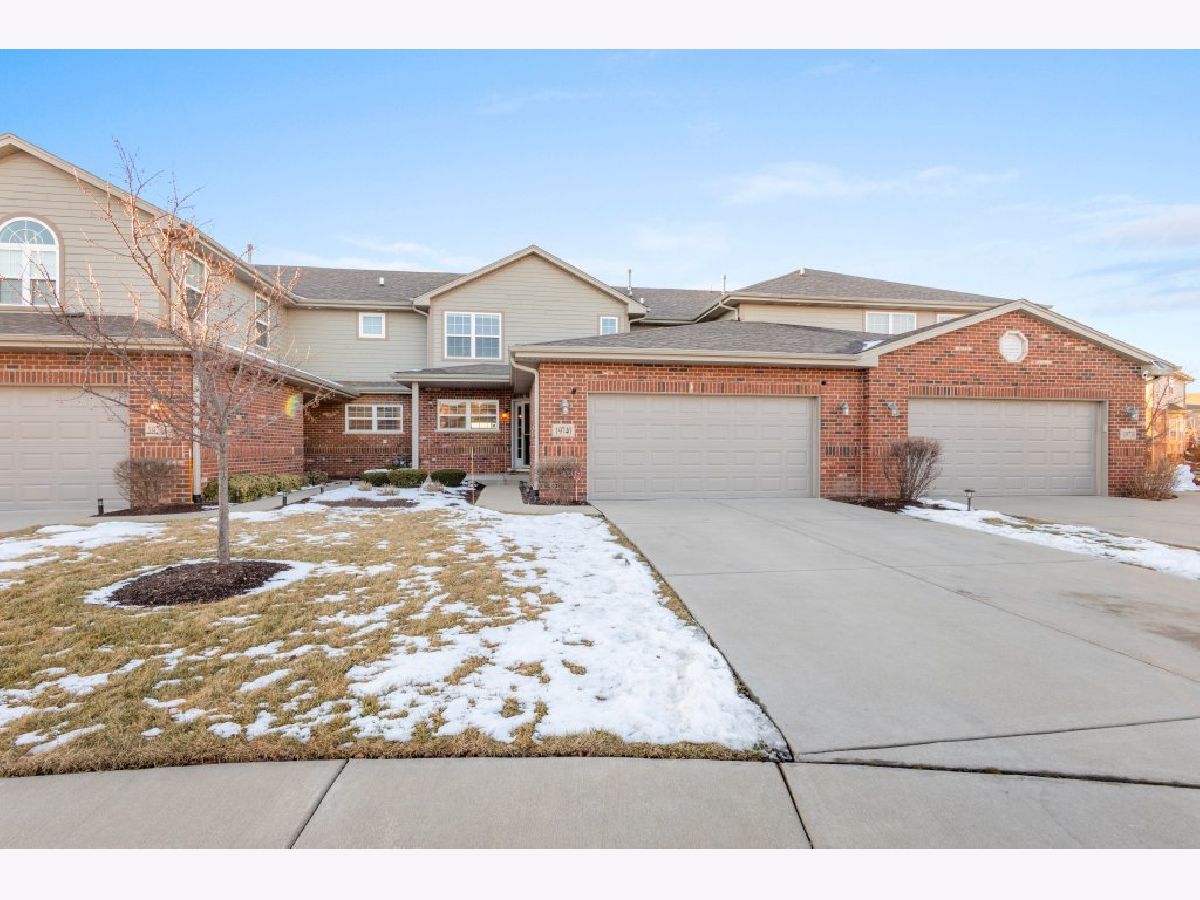 Townhomes & Homes Sold Brookside Meadows Tinley Park Illinois, 19740 Sunset