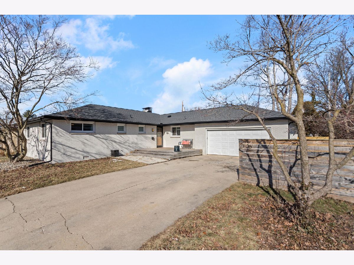 Homes & Condominiums Sold Ennis Ridge Urbana Illinois, 1106 Eliot