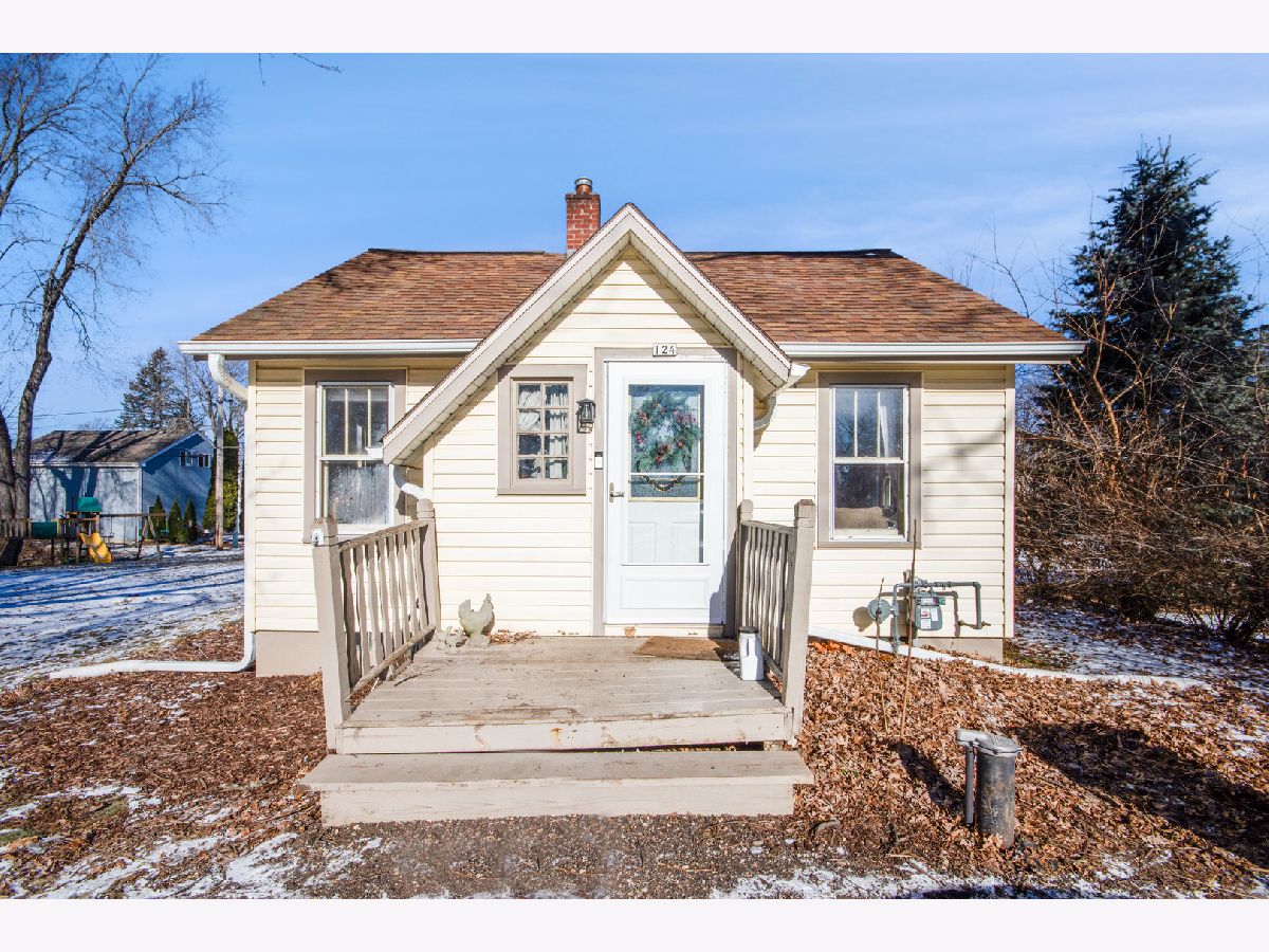  Sold Silver Lake Wisconsin, 124 Wisconsin
