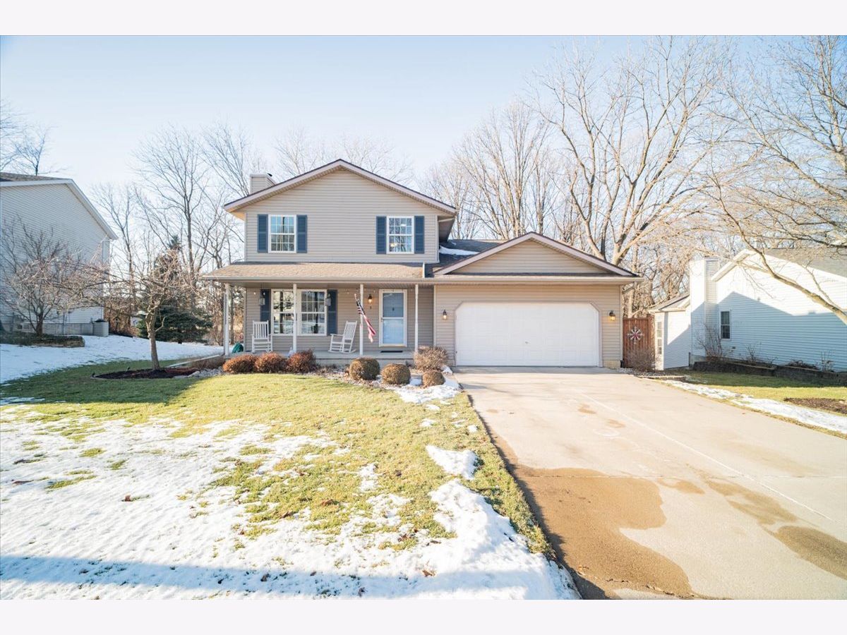 Homes & Condos & Townhomes Sold Oakwoods Bloomington Illinois, 5 Palm