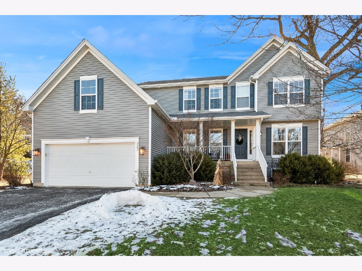 Homes Sold Arbor Ridge Montgomery Illinois, 205 Maple Ridge