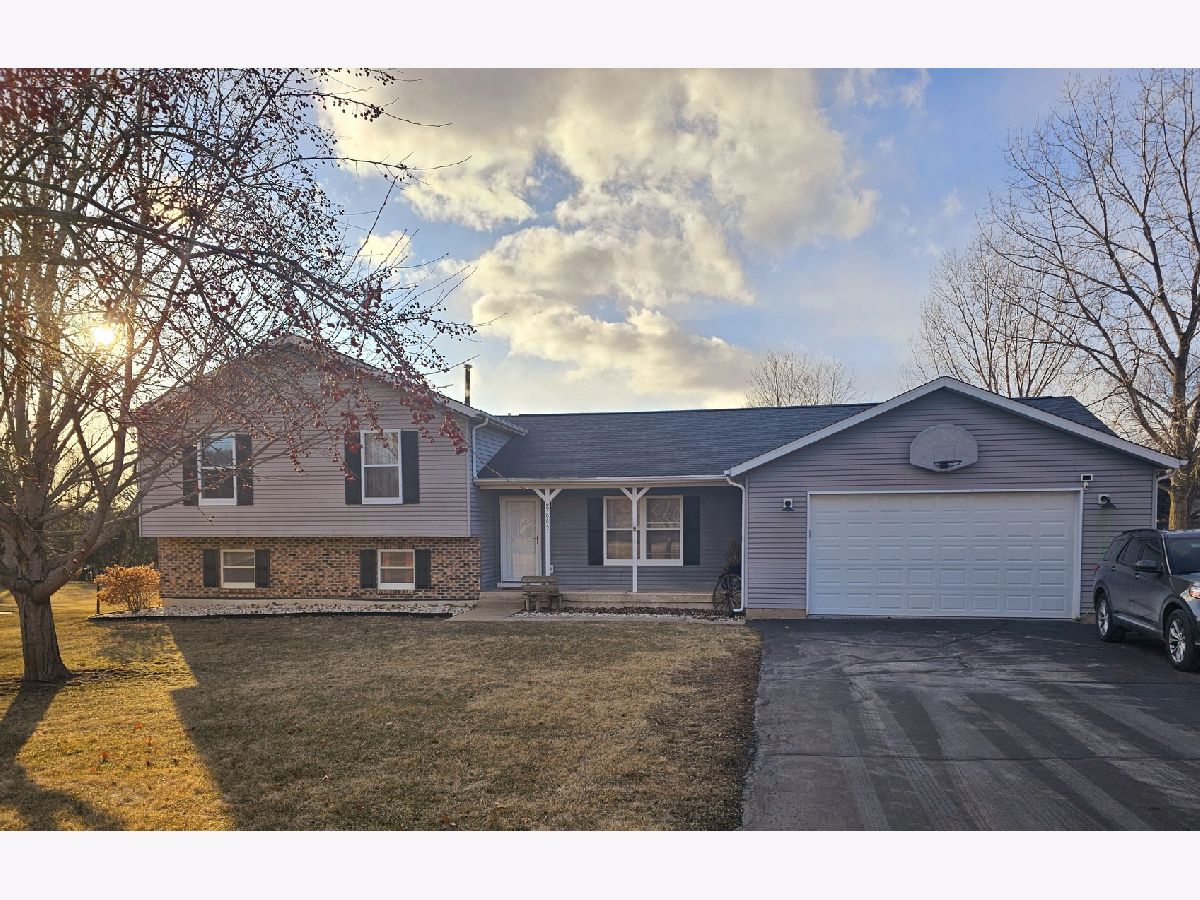  Sold Kingston Illinois, 29865 Thornton