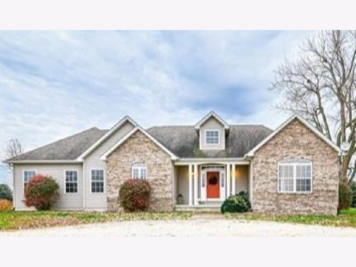  Sold Deland Illinois, 521 2700 North