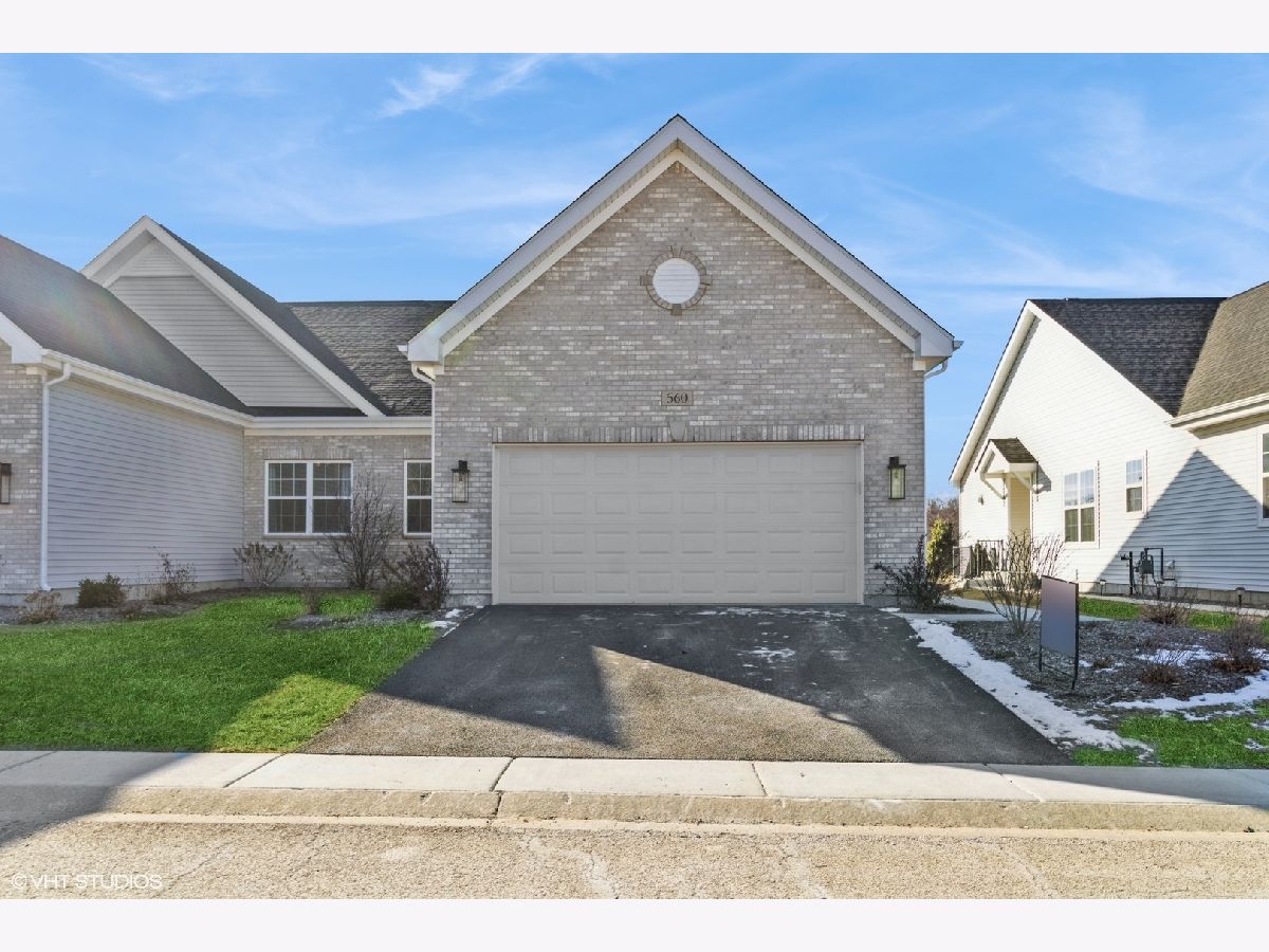 Condos & Townhomes & Homes Sold Madison Homes Elgin Illinois, 560 Madison