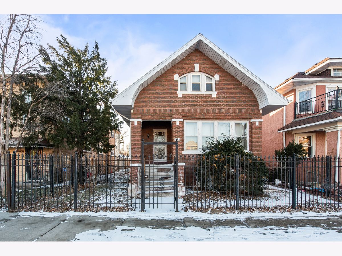 Homes & Condos & Townhomes Sold Austin Village Chicago Illinois, 1138 Central
