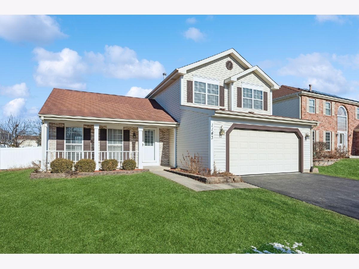 Homes Sold Brookstone Carol Stream Illinois, 1143 Hill Crest
