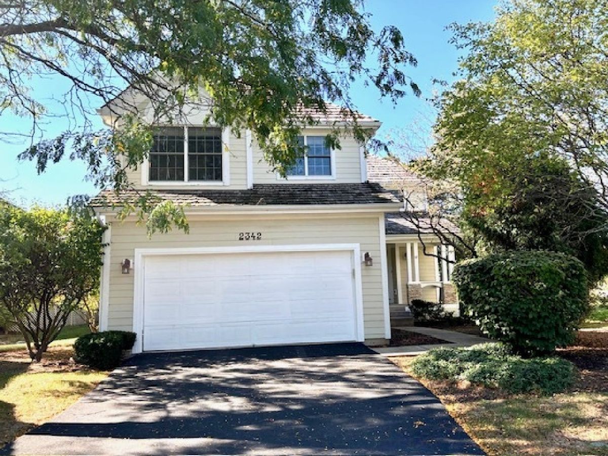 Homes & Townhomes & Condos Rented Stonebridge Aurora Illinois, 2342 Brookside