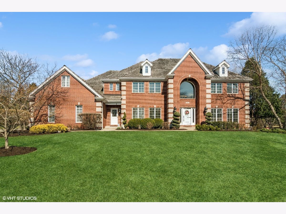 Homes Sold Canterbury Libertyville Illinois, 1304 Canterbury