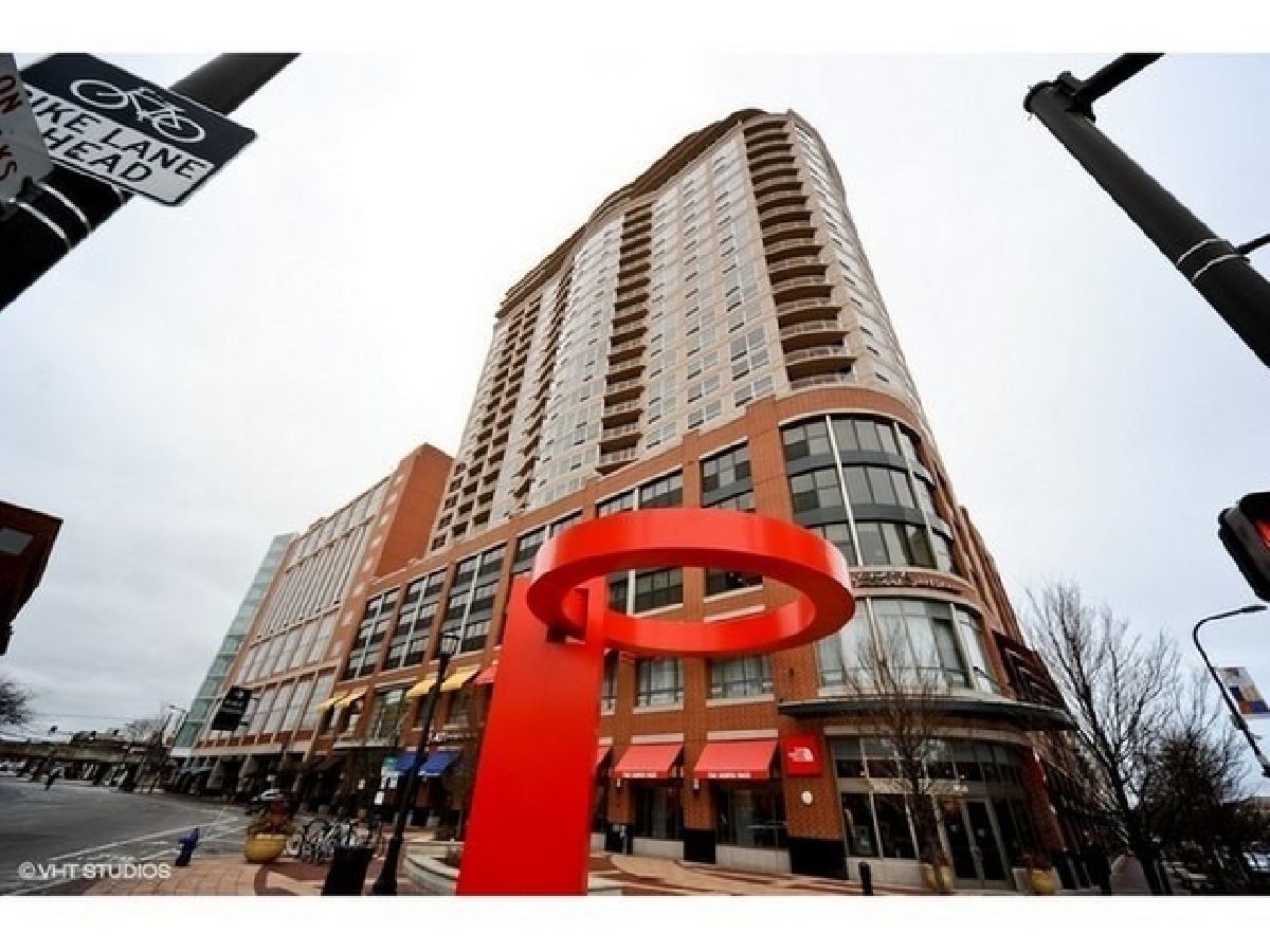 Condominiums Rented Sherman Plaza Evanston Illinois, 807 Davis