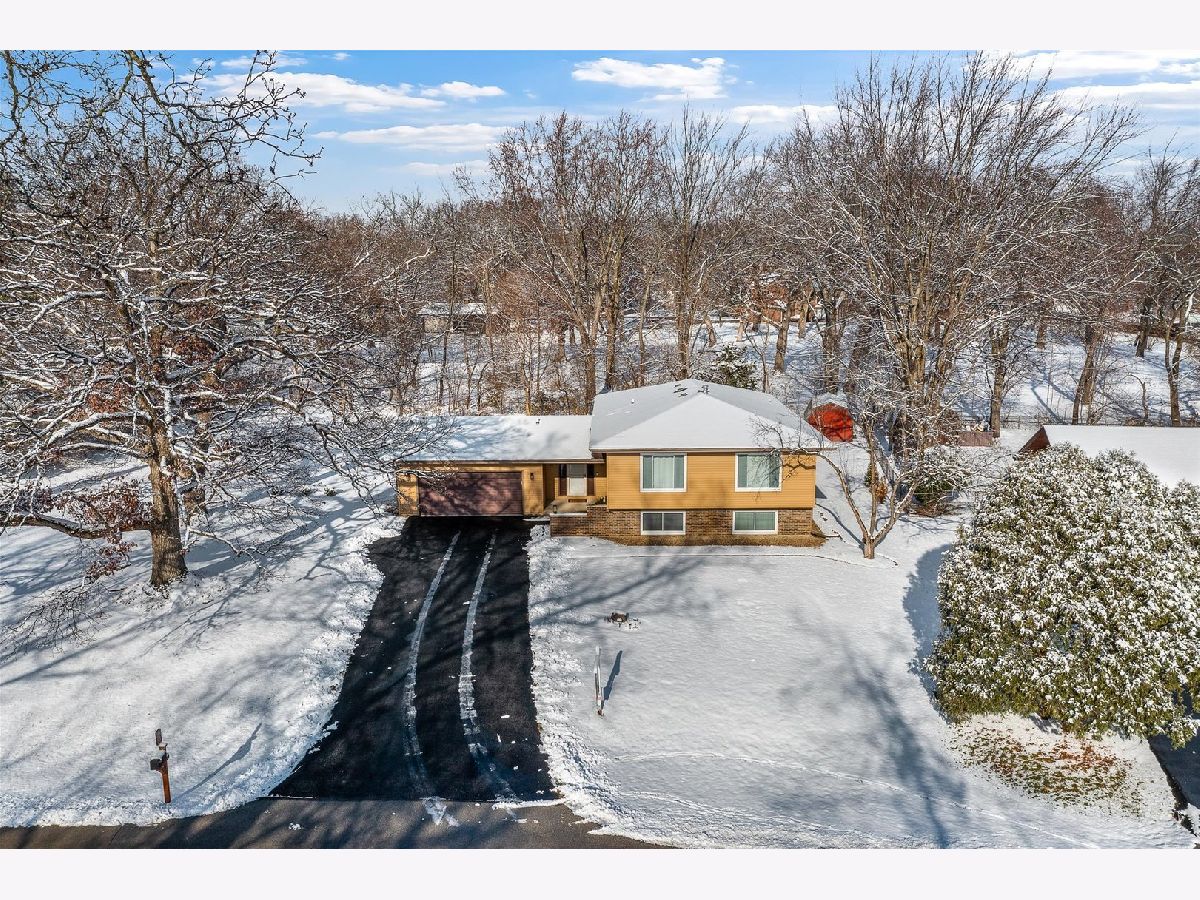 Homes Sold Oakcrest Sugar Grove Illinois, 43W371 Thornapple Tree