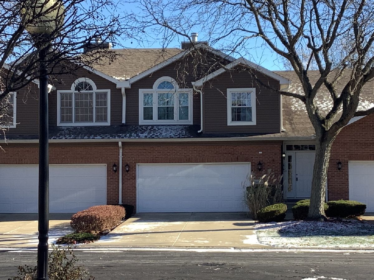 Townhomes Sold Oak Forest Club Oak Forest Illinois, 14633 Club Circle