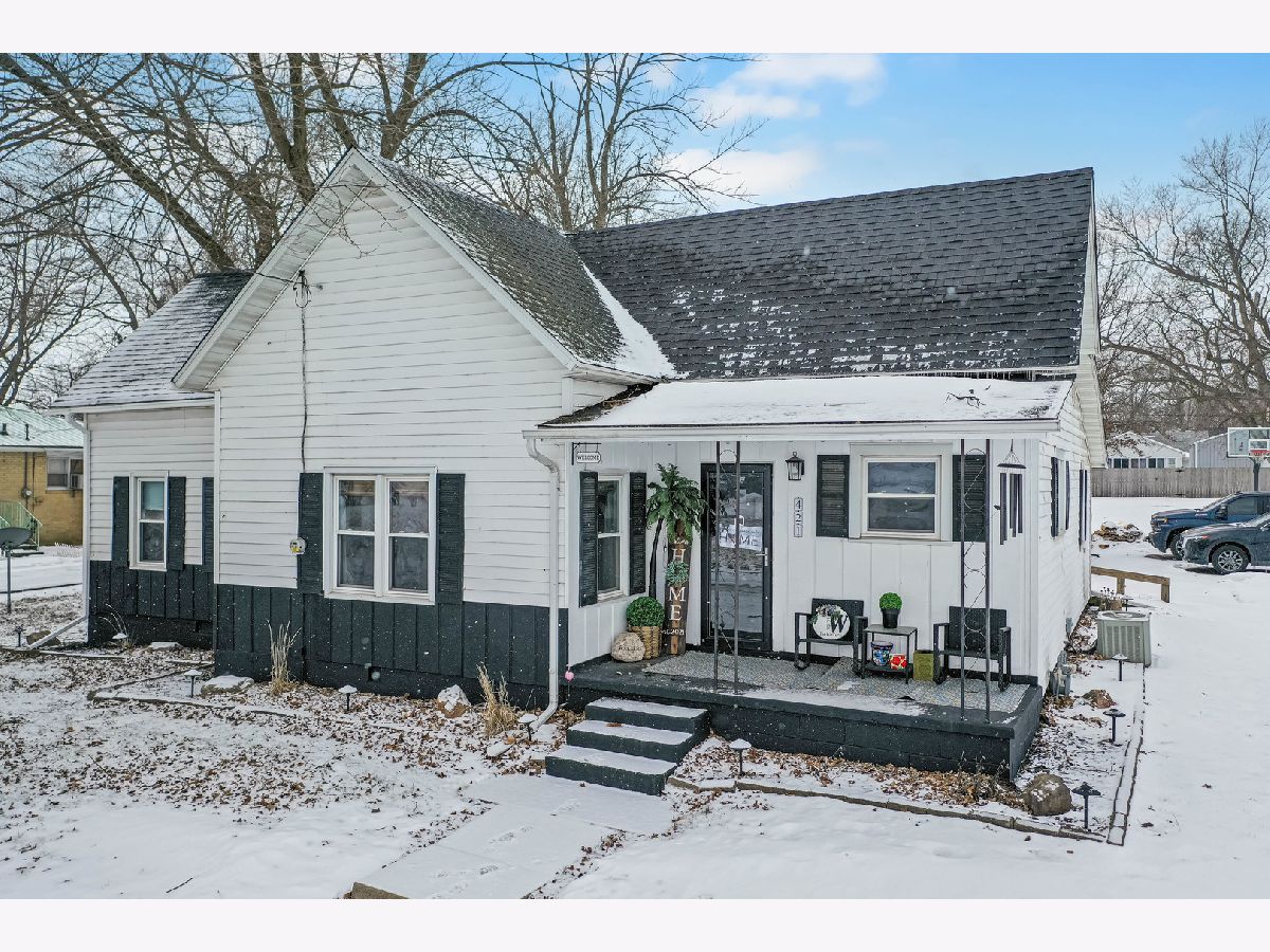 Homes Sold Northwest Estates Cerro Gordo Illinois, 421 Madison