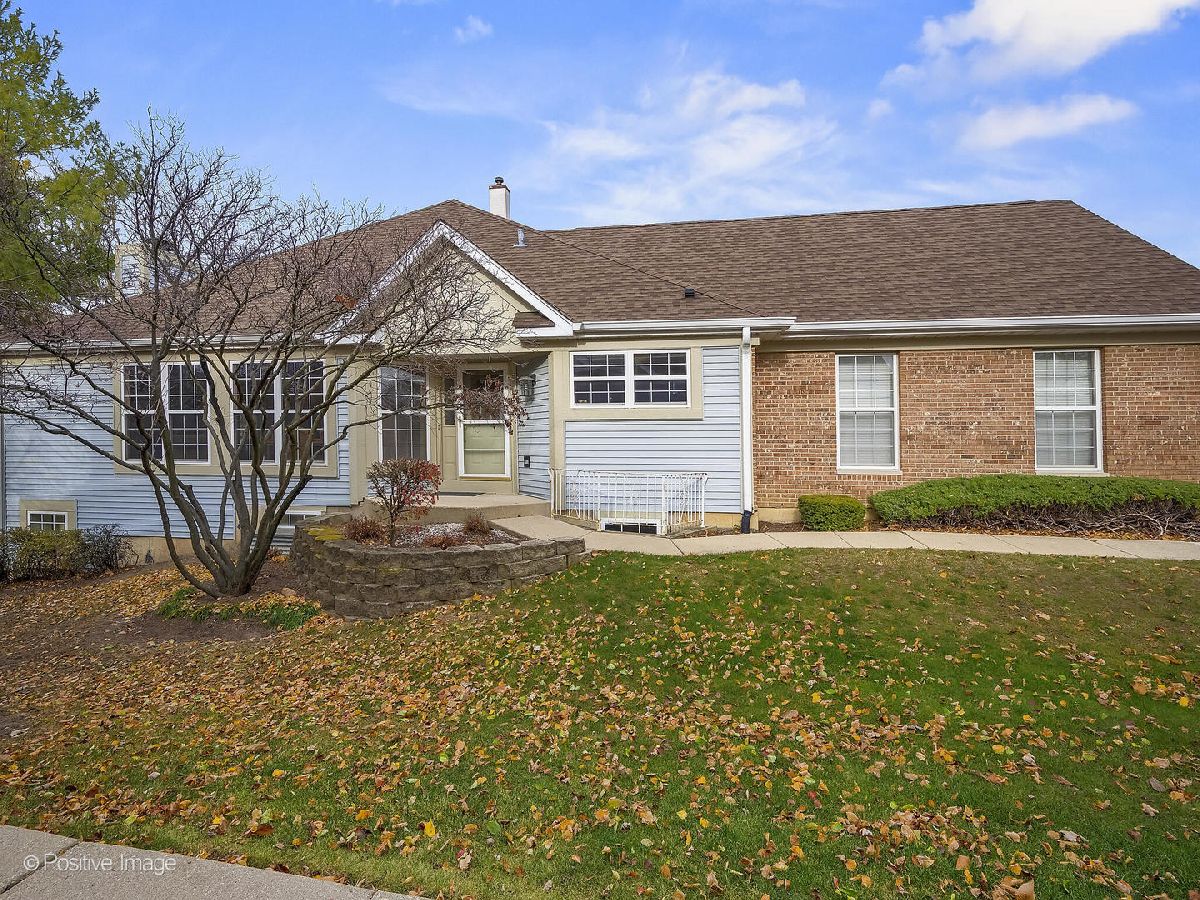 Townhomes Sold Columbine Glen Lombard Illinois, 352 Cimarron
