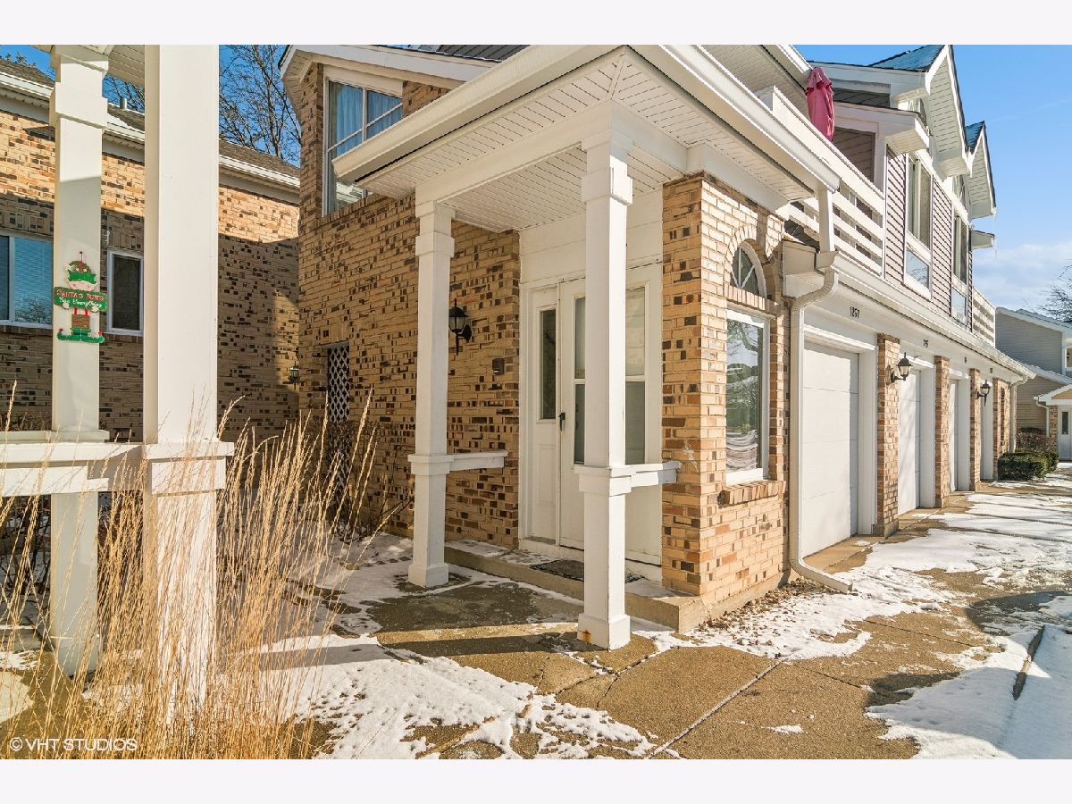 Townhomes & Condos Sold Spoerlein Farms Buffalo Grove Illinois, 1257 Ranch View