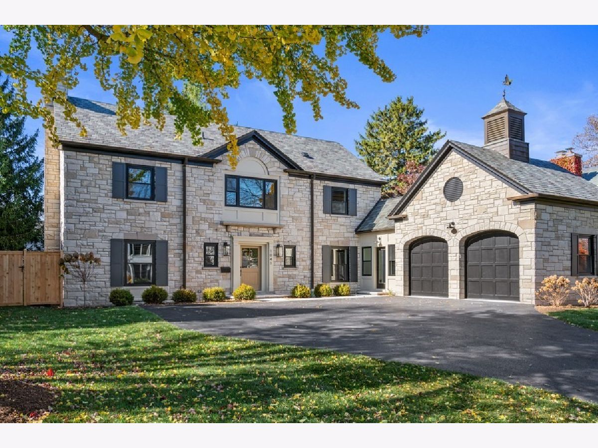 Homes & Condominiums Sold Indian Hill Estates Wilmette Illinois, 1041 Pawnee