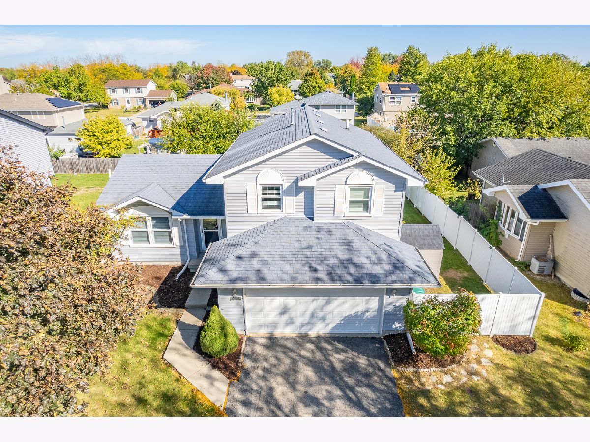 Homes Sold Mayfair Plainfield Illinois, 2516 La Brecque