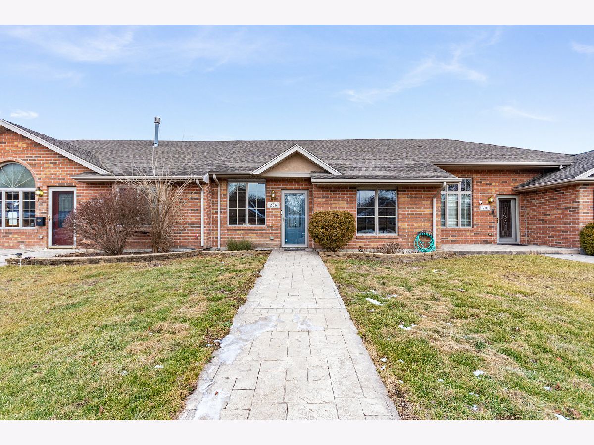 Townhomes Sold Foxtail Commons Wilmington Illinois, 266 Jennifer