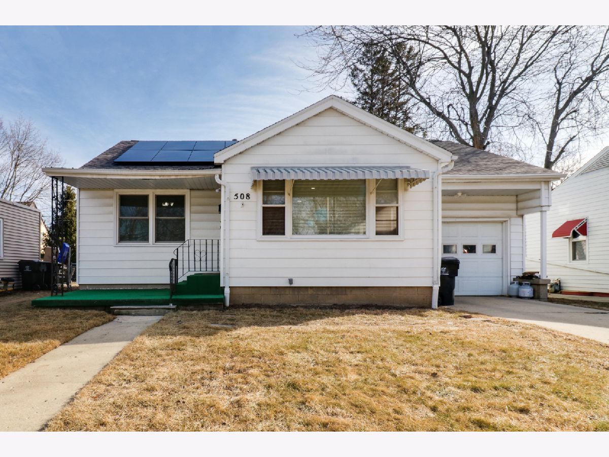 Homes & Condos & Townhomes Sold Meadowbrook Bloomington Illinois, 508 Mcgregor