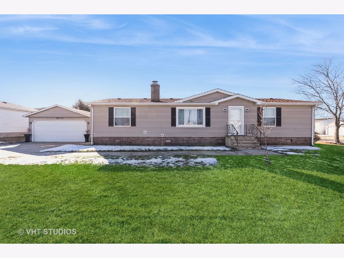 Subdivision Sold Gateway Ii Frankfort Illinois, 10709 Silver Lake