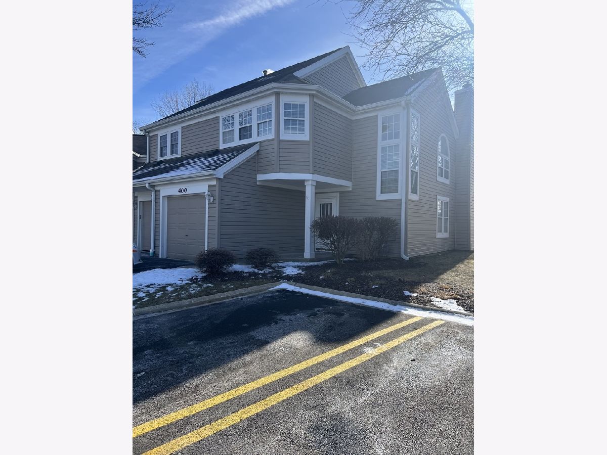Townhomes & Condos Rented Steeplechase Carol Stream Illinois, 400 Waterford