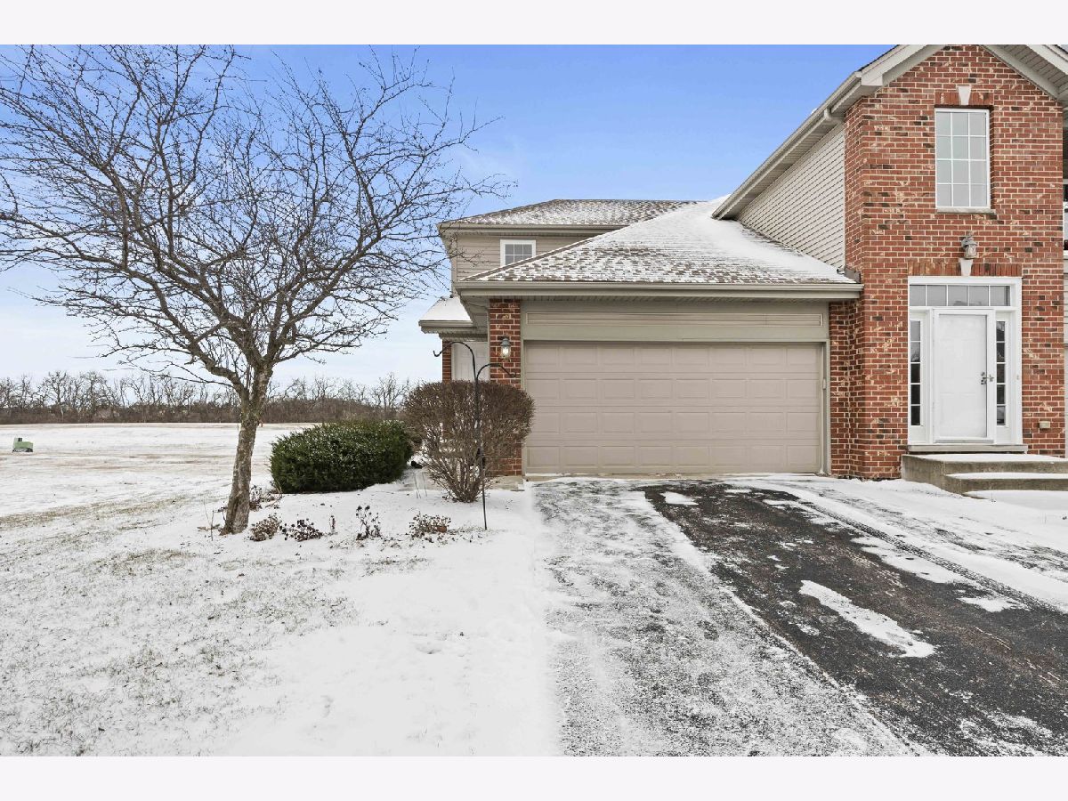 Homes & Townhomes & Condos Sold Preserve At Cardinal Creek Beecher Illinois, 30125 Autumn