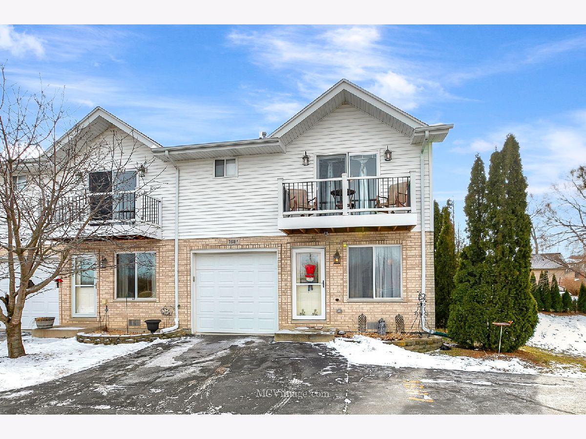 Homes & Condos & Townhomes Sold Country Creek New Lenox Illinois, 1687 Nelson