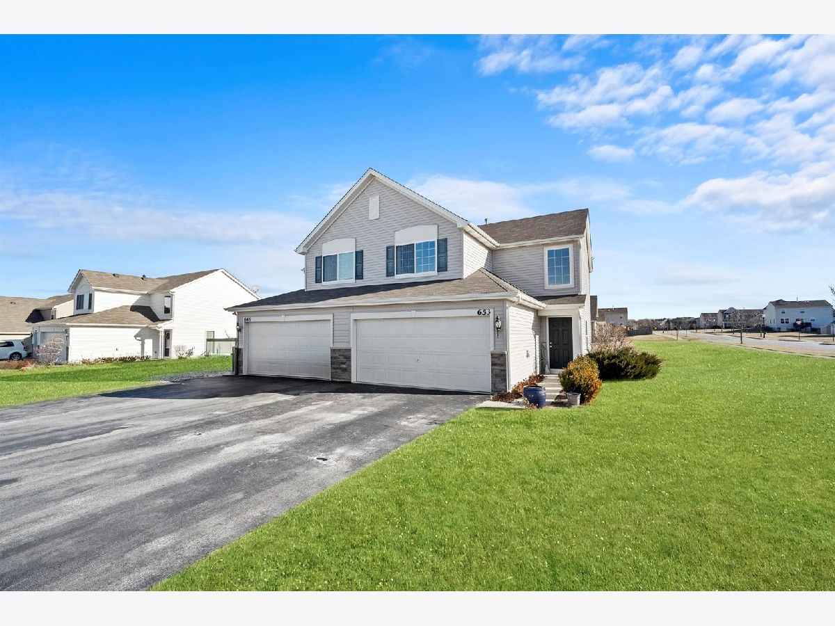 Townhomes & Condos & Homes Sold Torino At Tuscany Woods Hampshire Illinois, 653 Florence