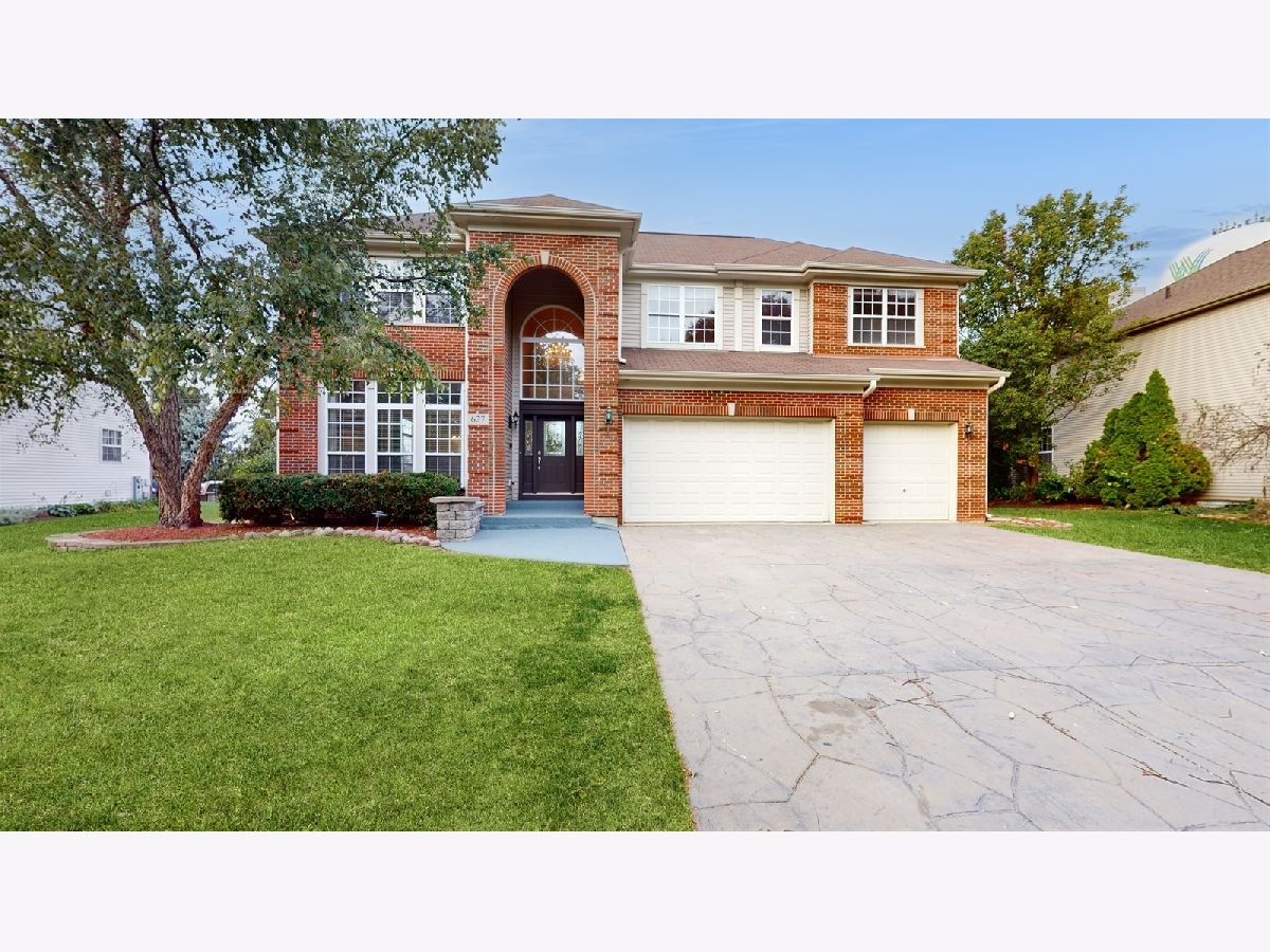 Homes Sold Century Farms Naperville Illinois, 627 Conestoga