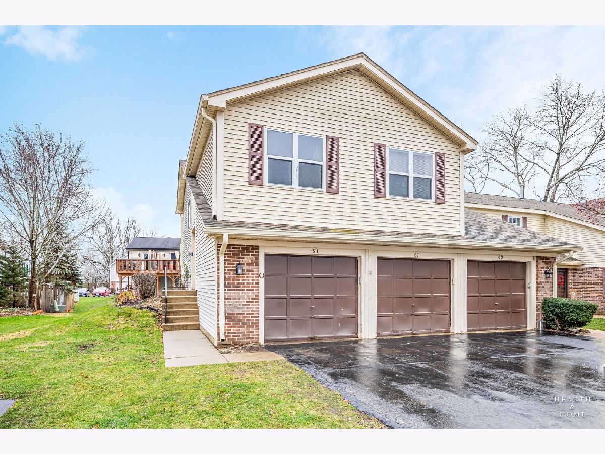 Townhomes & Condos Sold Bright Oaks Cary Illinois, 61 Willow