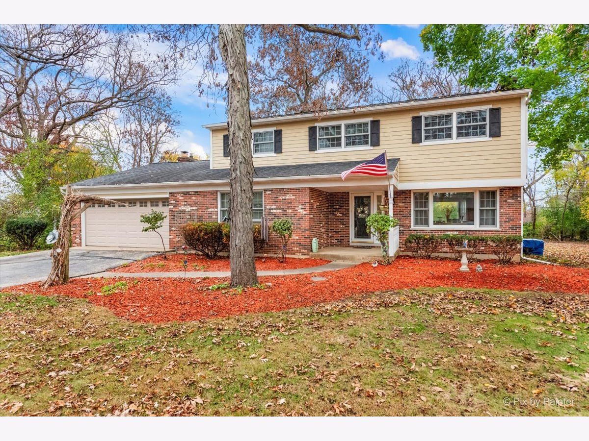 Homes Sold Lakewood Manor Lakewood Illinois, 8702 Oakwood