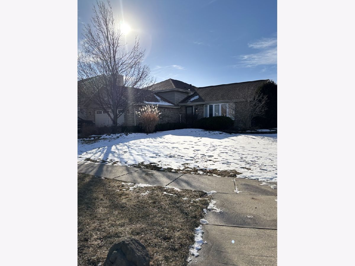 Townhomes & Condos & Homes Sold Broken Arrow Lockport Illinois, 16454 Oneida