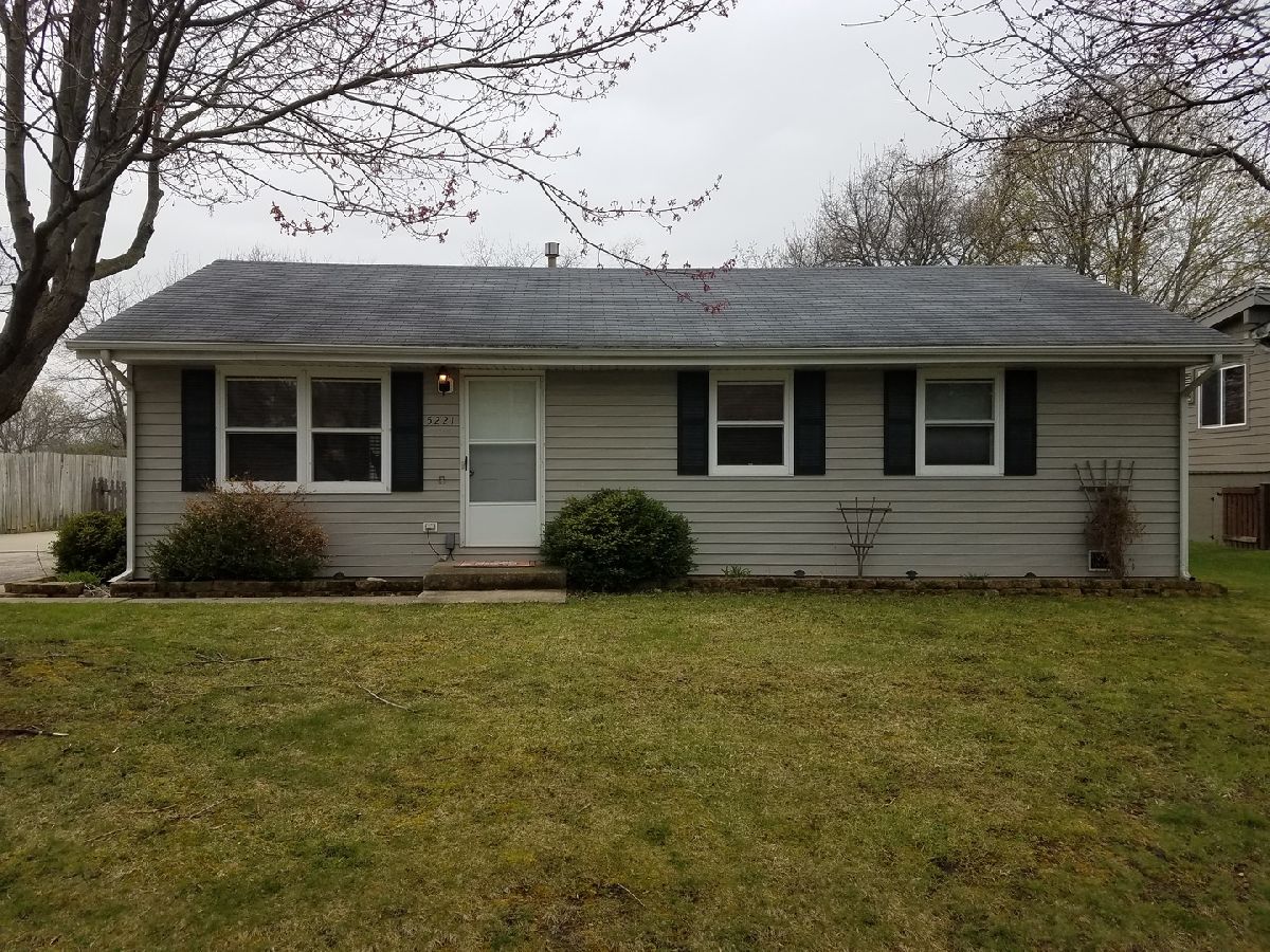 Homes Rented Boulevard Park Mchenry Illinois, 5221 Palm