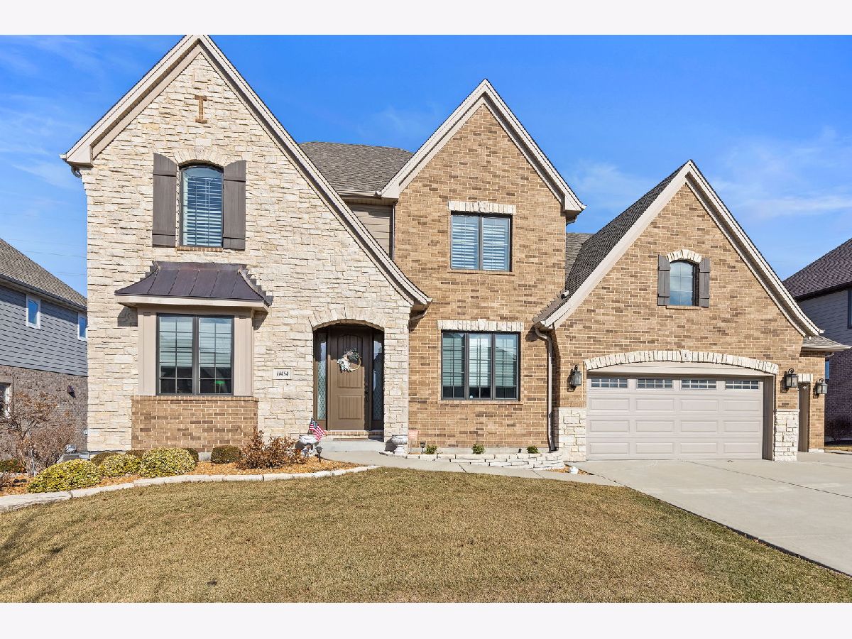 Homes Sold Greystone Ridge Orland Park Illinois, 11454 Boulder