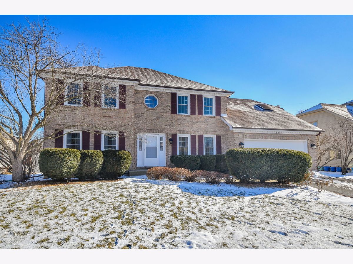 Homes & Condos & Townhomes Sold University Heights Naperville Illinois, 1965 Slippery Rock