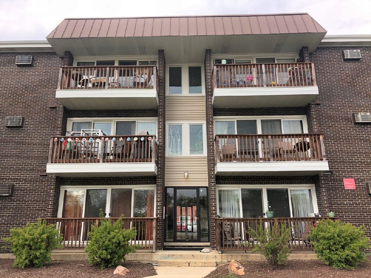  Rented Hickory Hills Illinois, 8656 84th