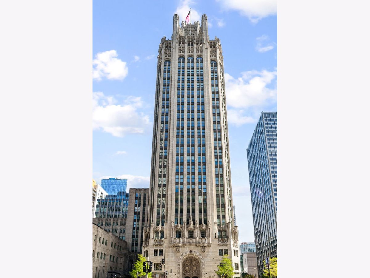 Condos & Townhomes Sold Tribune Tower Residences Chicago Illinois, 435 Michigan