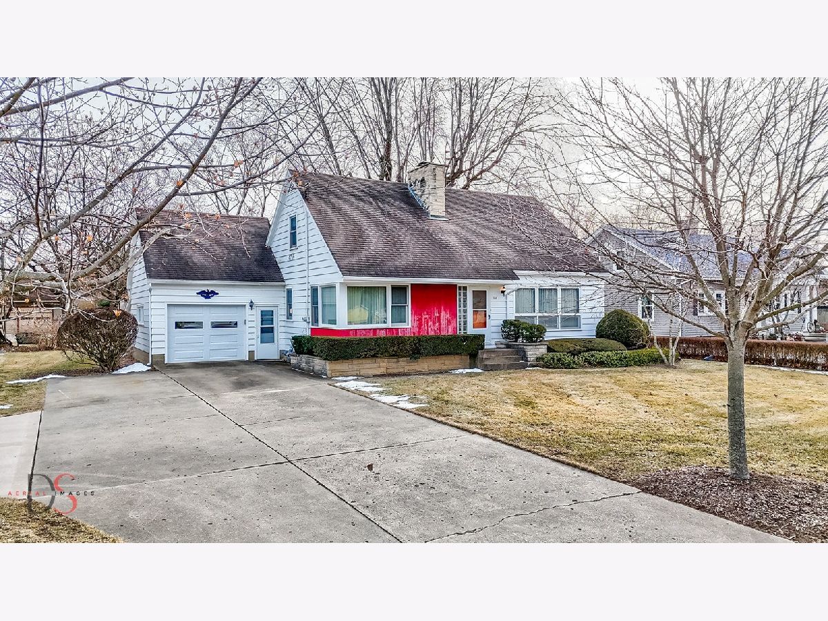  Sold Seneca Illinois, 144 Main