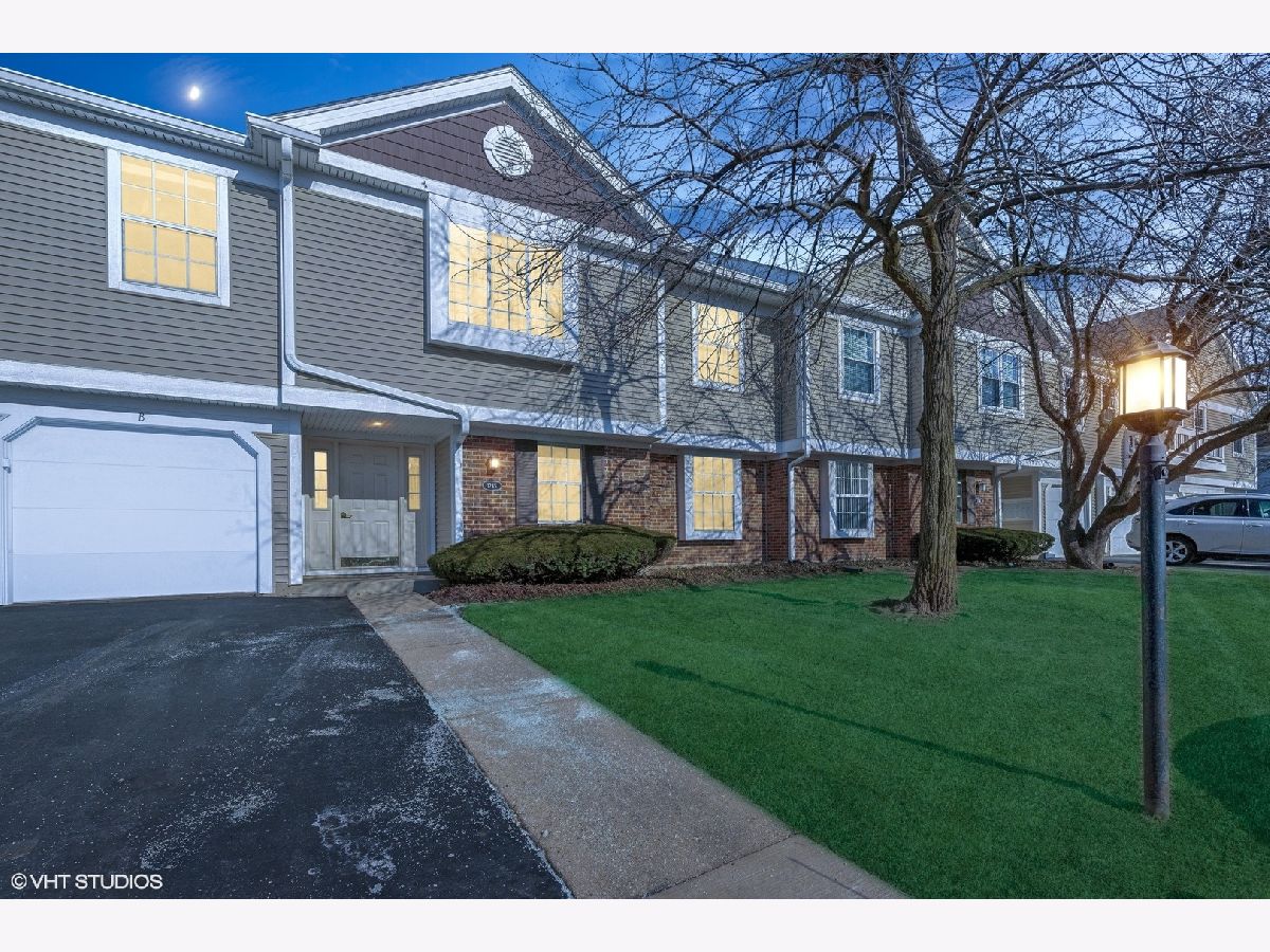 Condos & Townhomes Sold Cambridge Chase Mundelein Illinois, 1245 Ballantrae