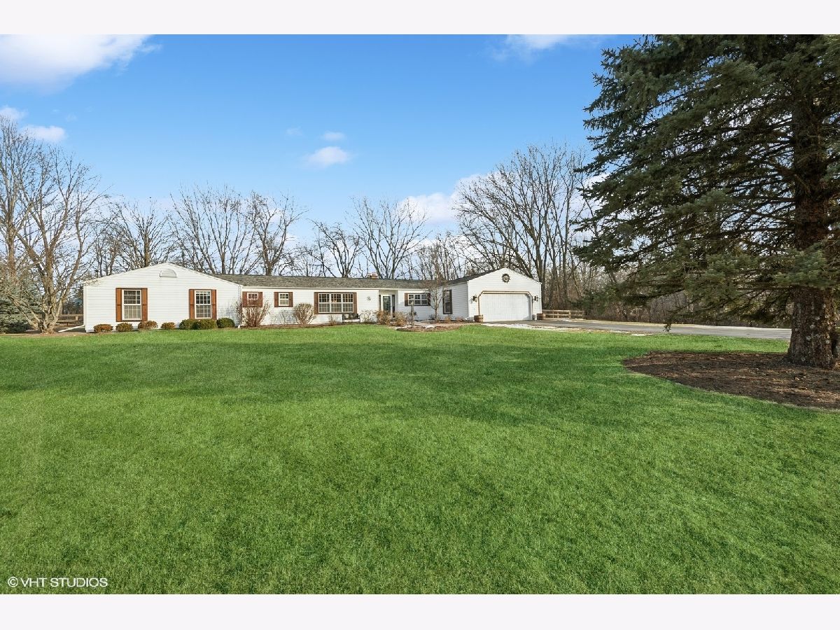 Homes Sold Windy Knoll Crystal Lake Illinois, 3028 Red Barn