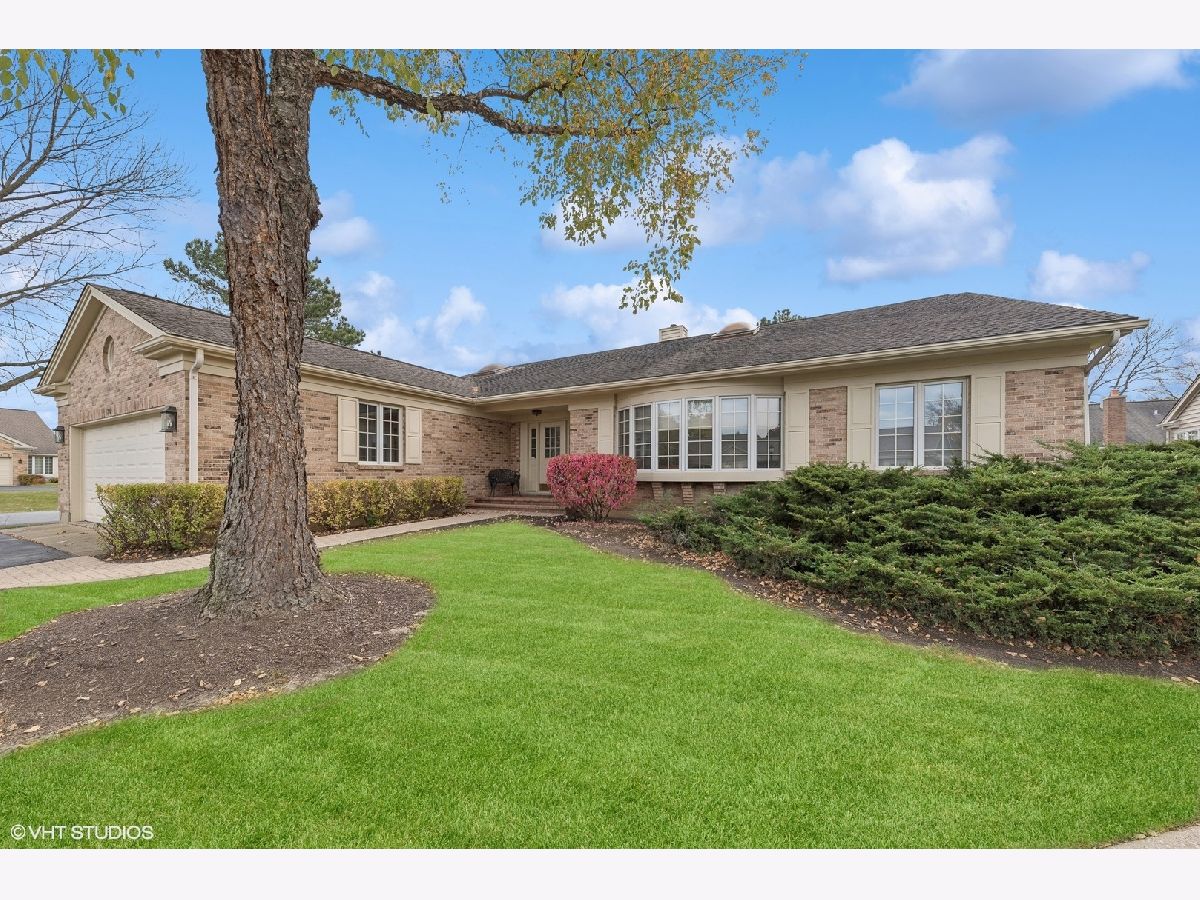 Homes & Condos & Townhomes Sold Inverness On The Ponds Inverness Illinois, 134 Crichton