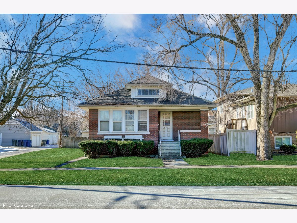 Homes & Condominiums Sold Old Matteson Matteson Illinois, 21510 Maple