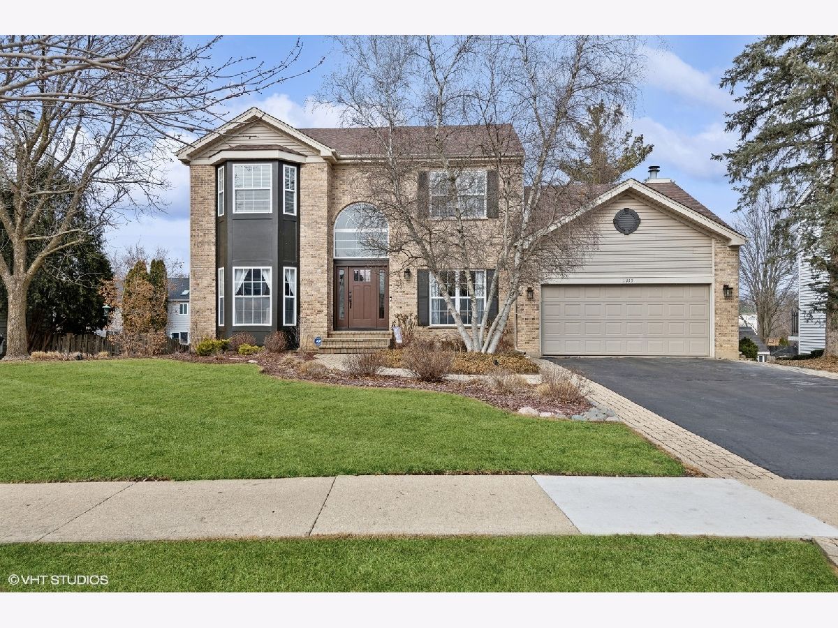 Homes Sold Victoria Woods Fox River Grove Illinois, 1015 Victoria