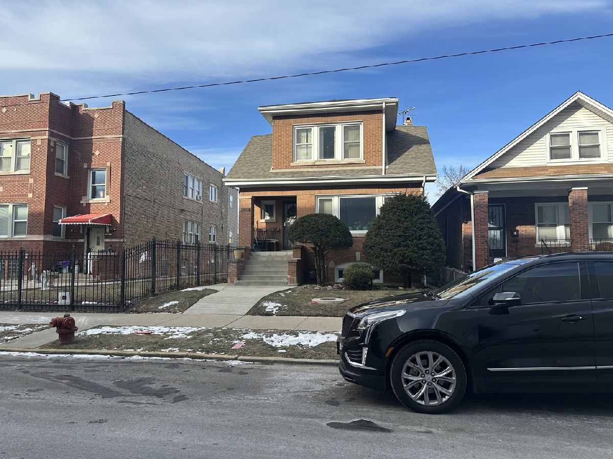 Homes & Condos & Townhomes Sold Belmont Gardens Chicago Illinois, 4128 George