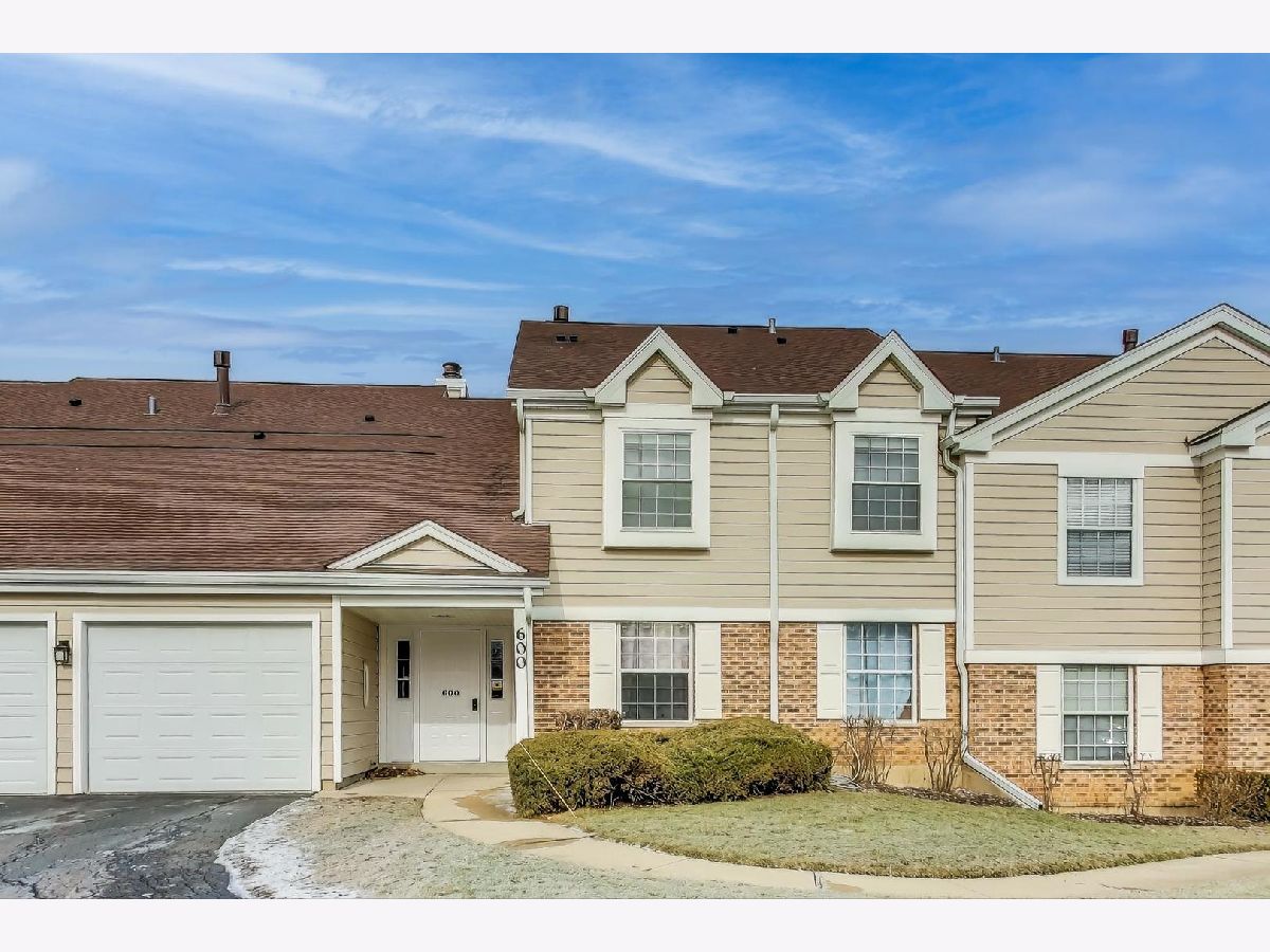 Condos & Townhomes Sold Gatewood Schaumburg Illinois, 600 Eastview
