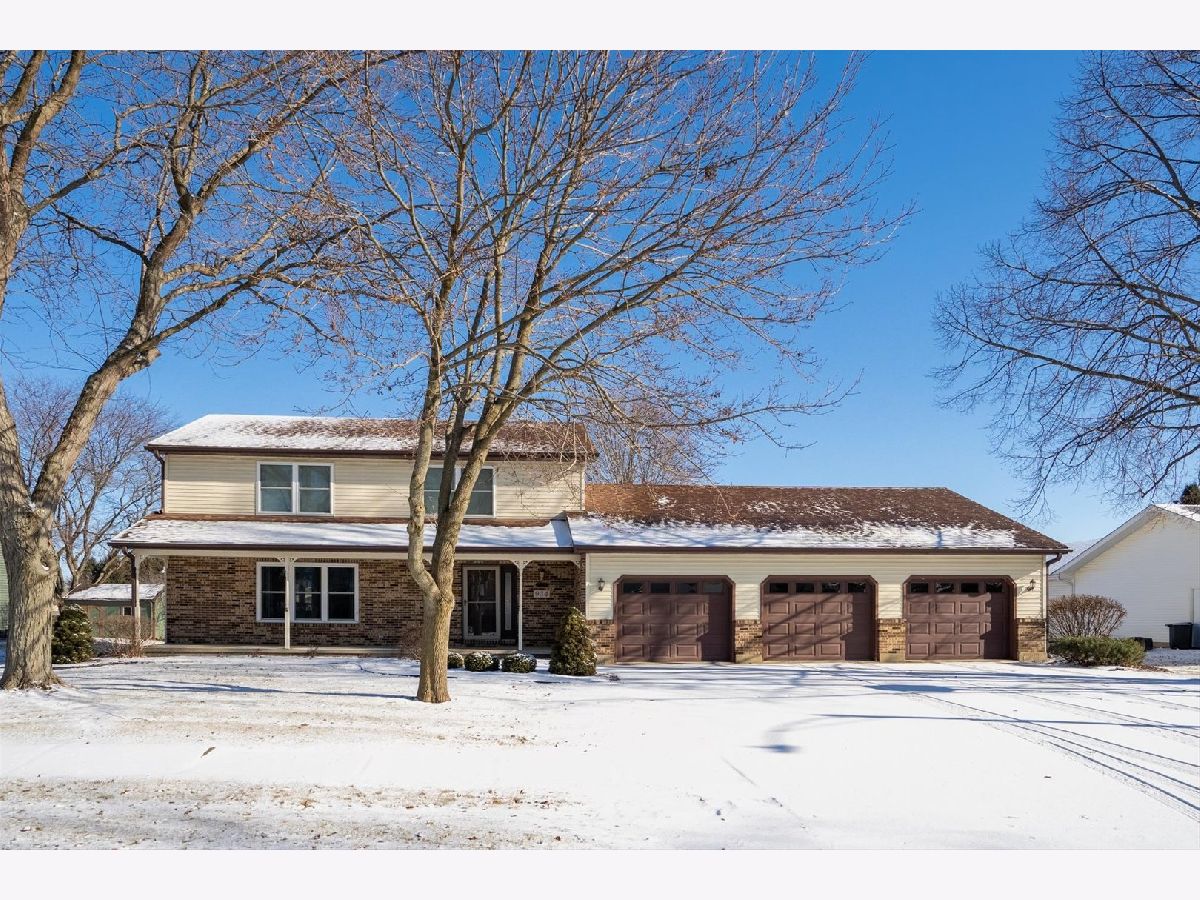 Homes Sold Webb Sandwich Illinois, 934 Karen